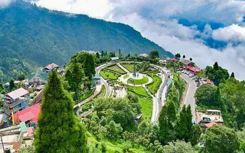 Fascinating Darjeeling Gangtok Tour Package 6N/7D